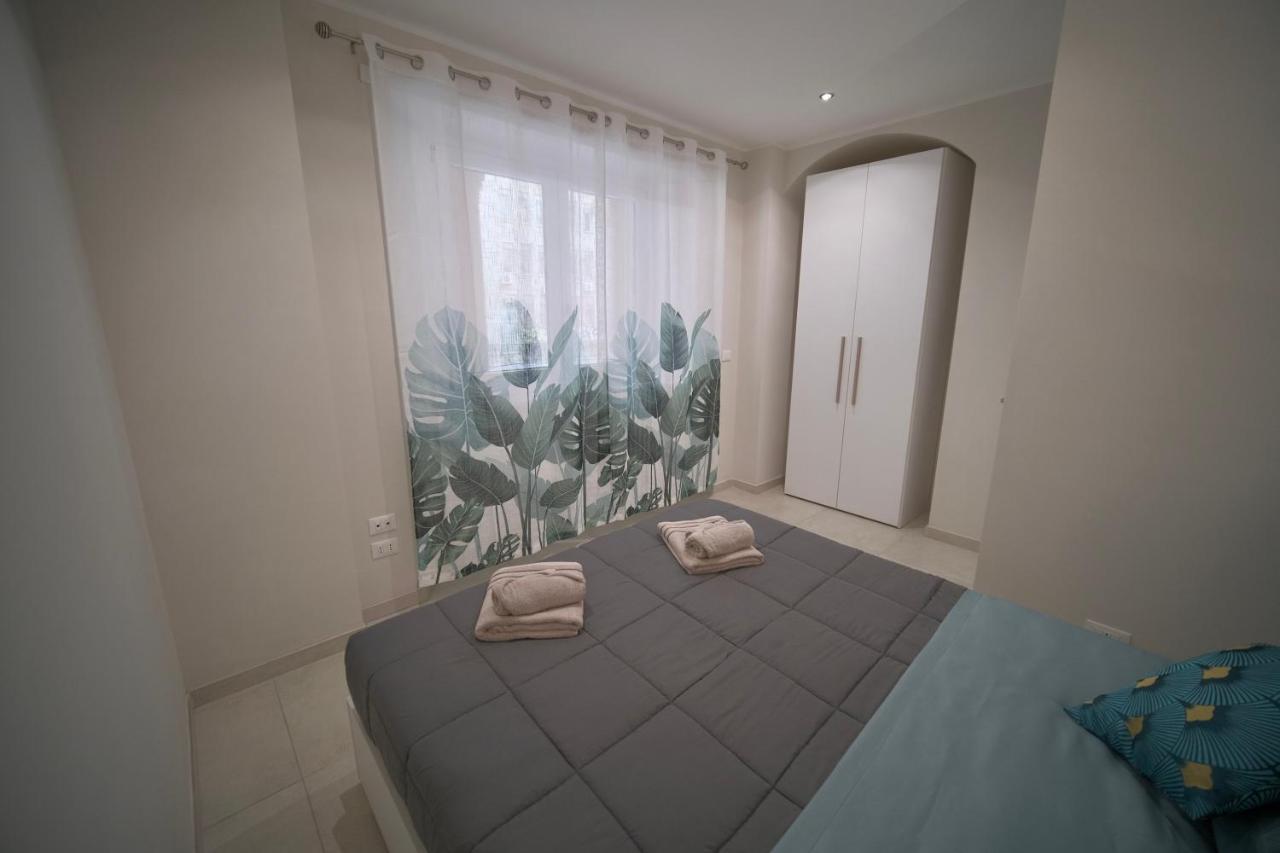 Appartamento Moderno ❴ 300 Mt. Da Porta Nuova ❵ Turín Exterior foto